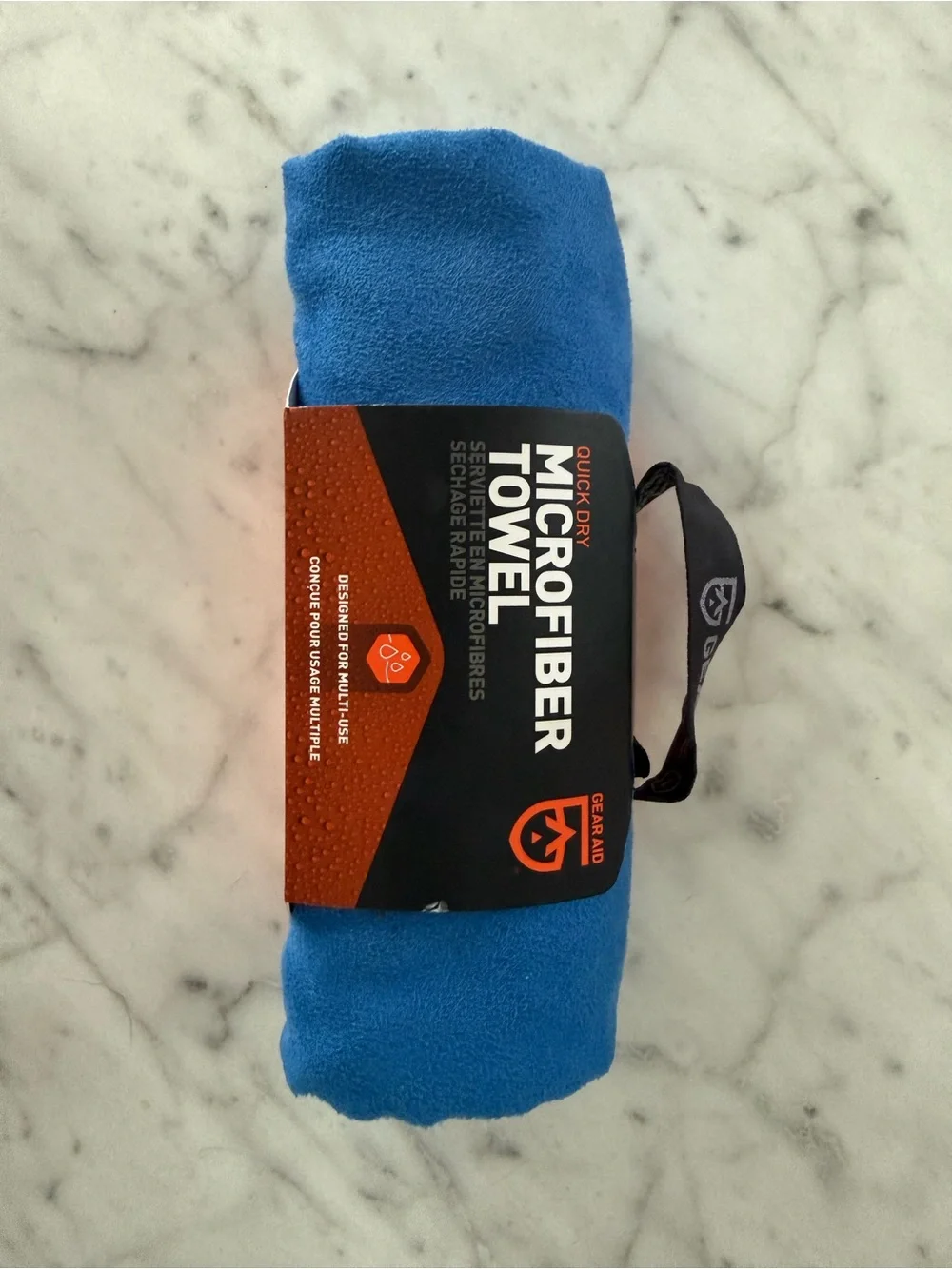 NWT Gear Aid Quick Dry Micro-Fiber Towel in Cobalt (L)